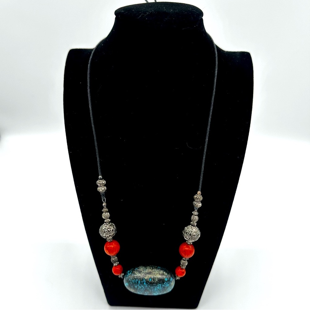Beaded stone necklace